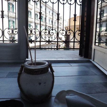 Bed and Breakfast Domus Alma Neapol Zewnętrze zdjęcie