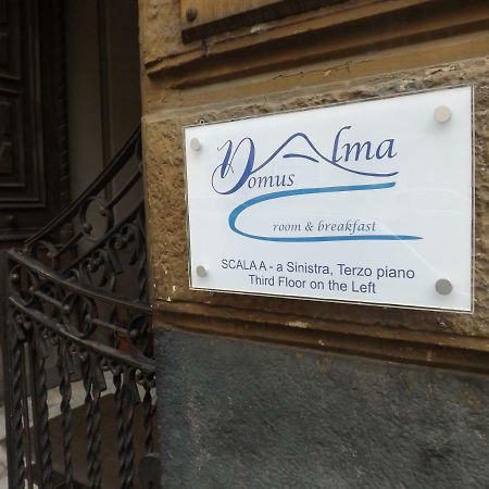 Bed and Breakfast Domus Alma Neapol Zewnętrze zdjęcie