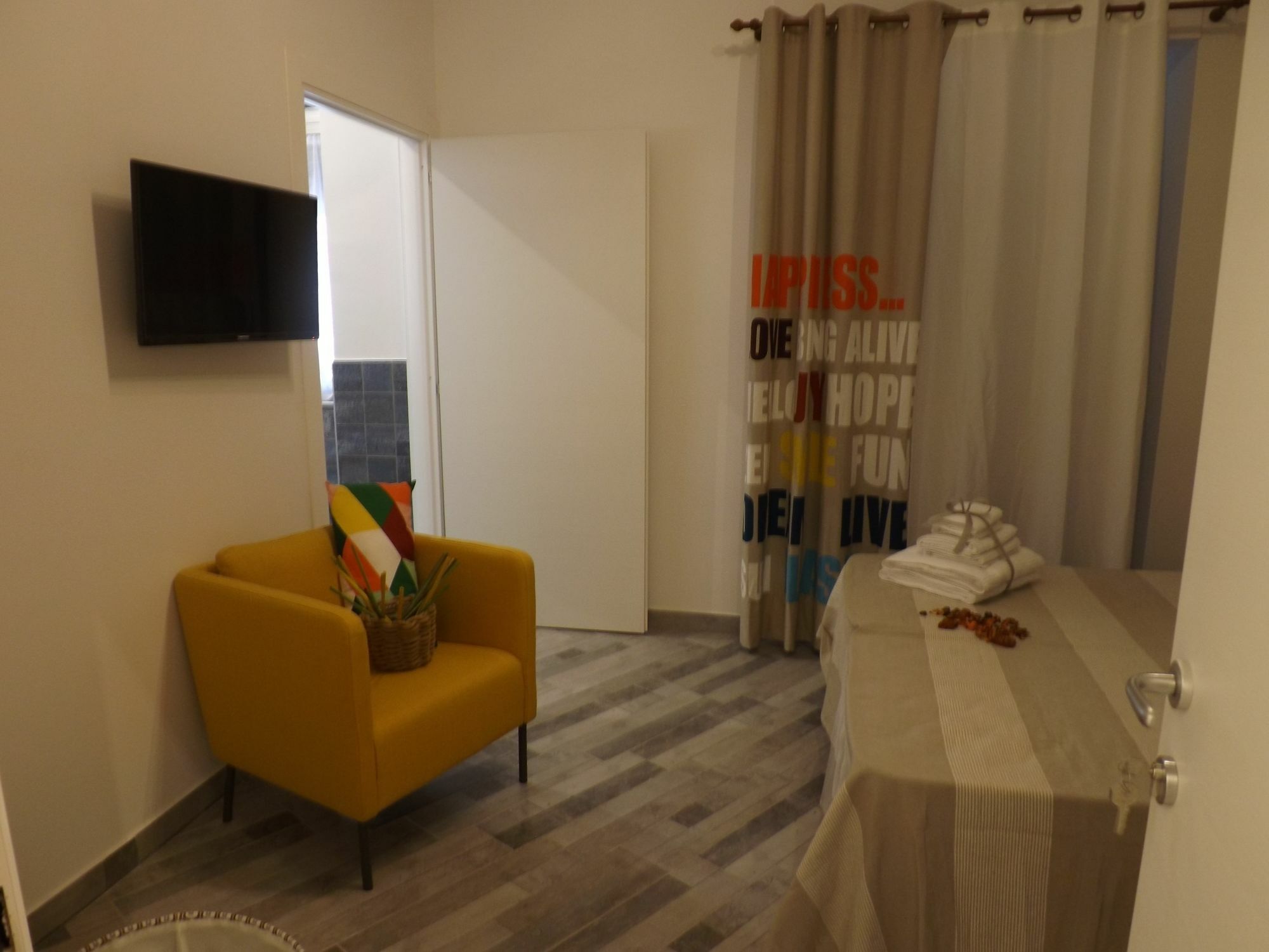 Bed and Breakfast Domus Alma Neapol Zewnętrze zdjęcie